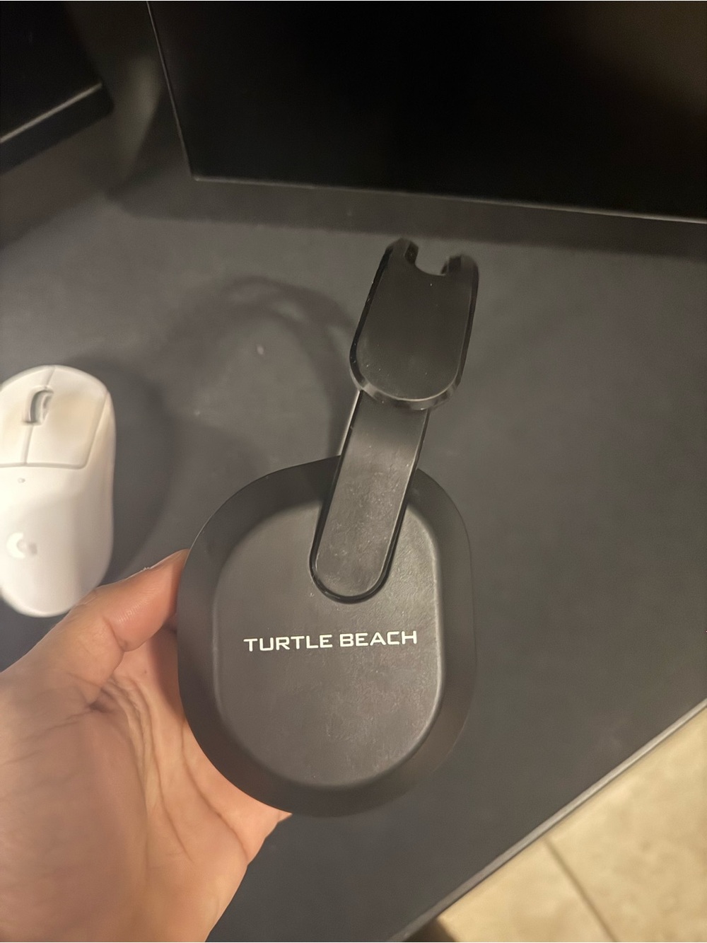 Black Gaming Headset Ear Cup
500 p turtle beach